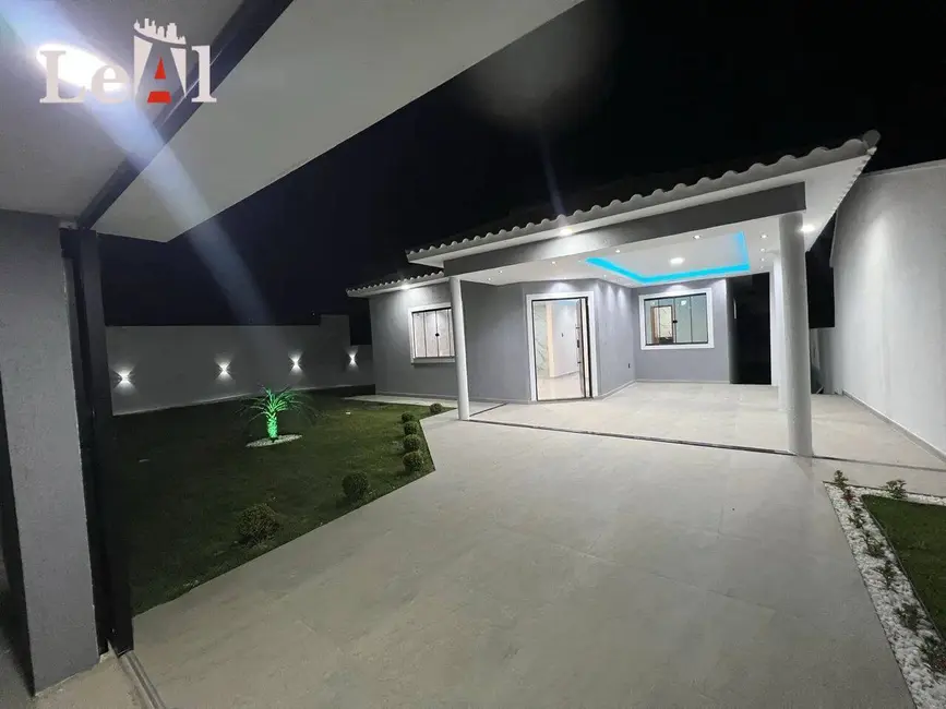 Foto 2 de Casa com 3 quartos à venda, 416m2 em São José do Imbassaí, Marica - RJ