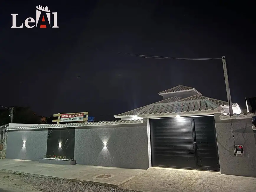 Foto 1 de Casa com 3 quartos à venda, 416m2 em São José do Imbassaí, Marica - RJ