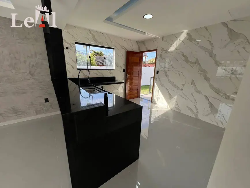 Foto 3 de Casa com 3 quartos à venda, 416m2 em São José do Imbassaí, Marica - RJ