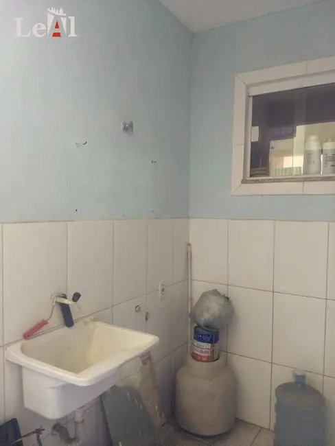 Foto 4 de Casa com 2 quartos à venda, 240m2 em Marica - RJ