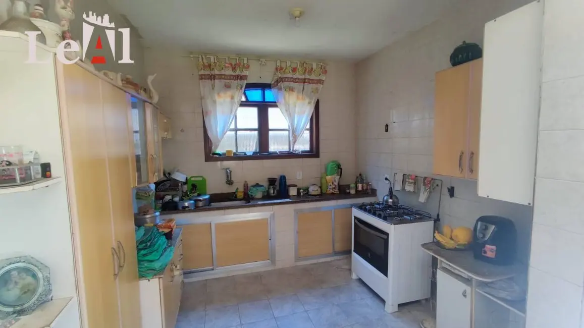 Foto 8 de Casa à venda em Araçatiba, Marica - RJ