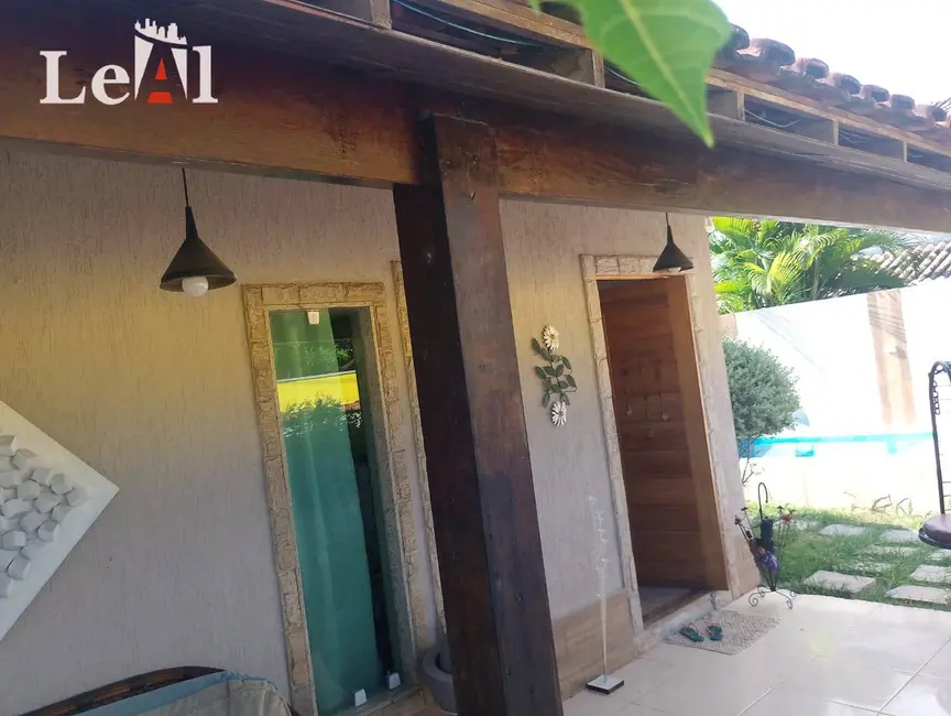 Foto 1 de Casa com 2 quartos à venda em Flamengo, Marica - RJ