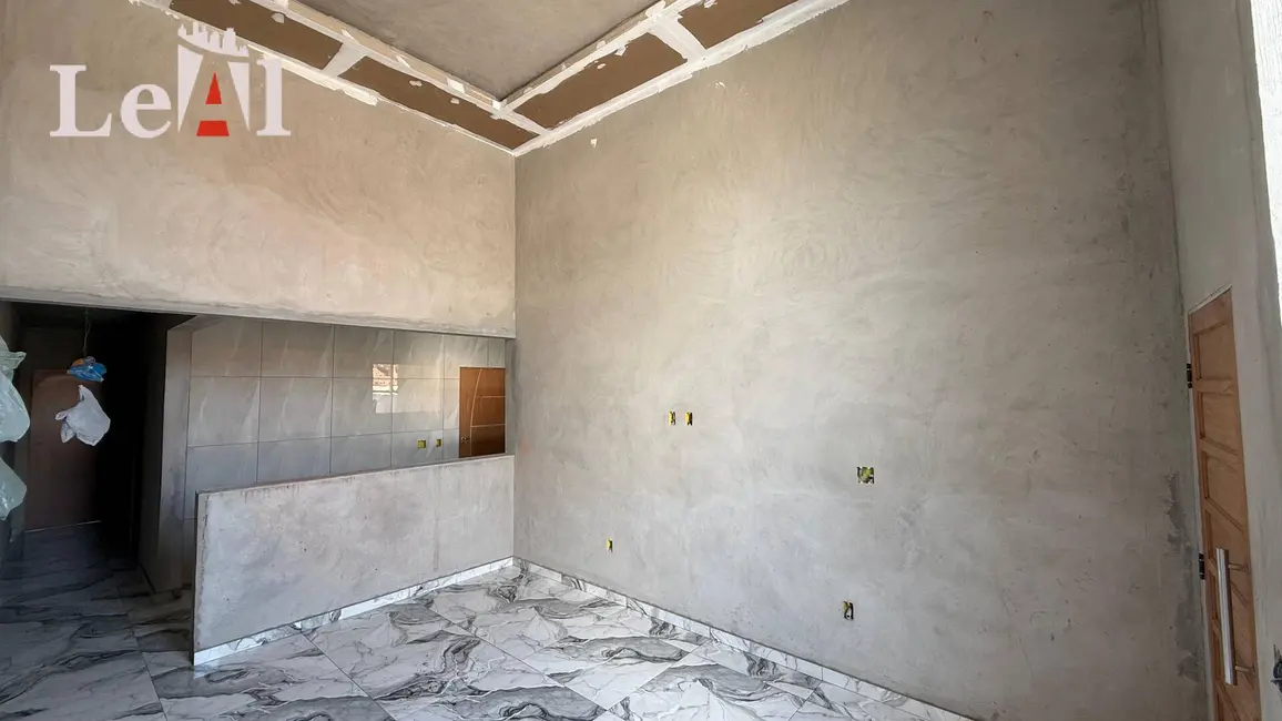 Foto 2 de Casa com 2 quartos à venda, 220m2 em Inoã (Inoã), Marica - RJ