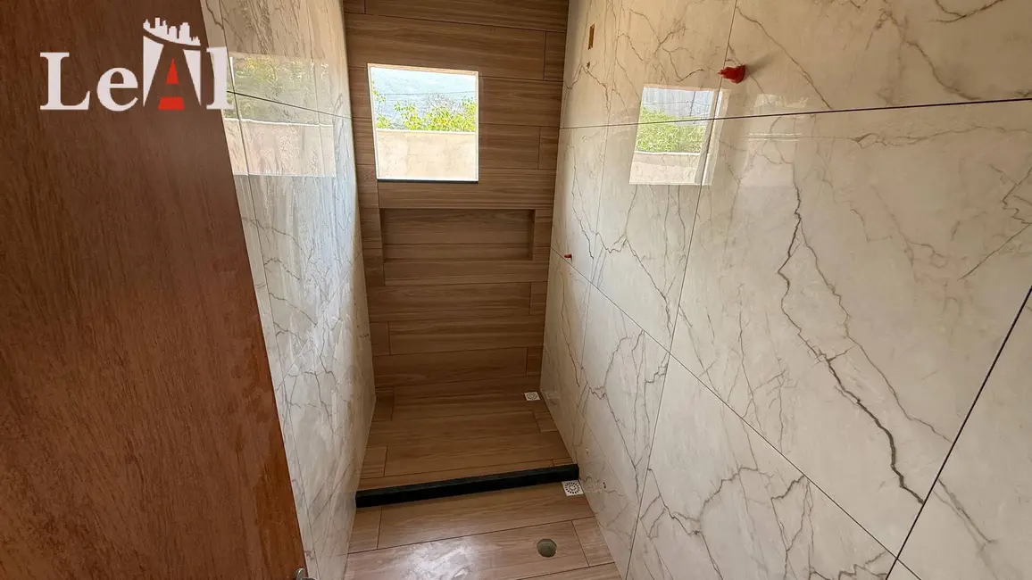 Foto 5 de Casa com 2 quartos à venda, 220m2 em Inoã (Inoã), Marica - RJ