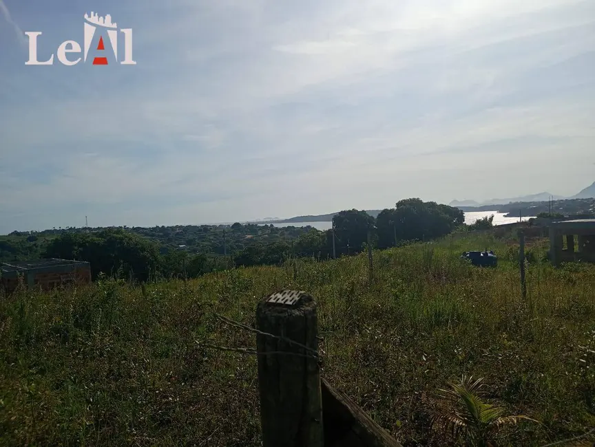 Foto 1 de Terreno / Lote à venda em Jacaroá, Marica - RJ