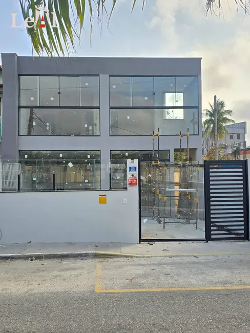 Foto 2 de Casa à venda, 221m2 em Centro, Marica - RJ