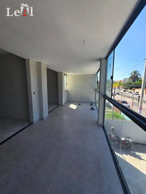 Foto 12 de Casa à venda, 221m2 em Centro, Marica - RJ