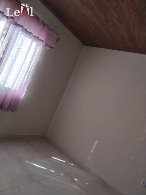 Foto 2 de Casa com 2 quartos à venda, 360m2 em Marica - RJ