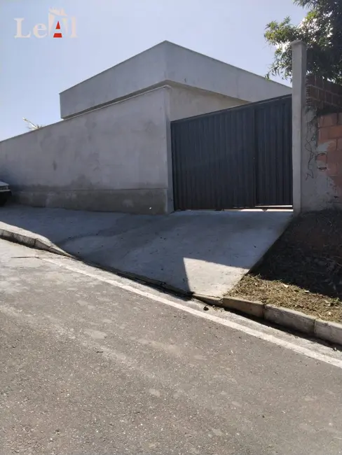 Foto 1 de Casa com 2 quartos à venda, 360m2 em Marica - RJ