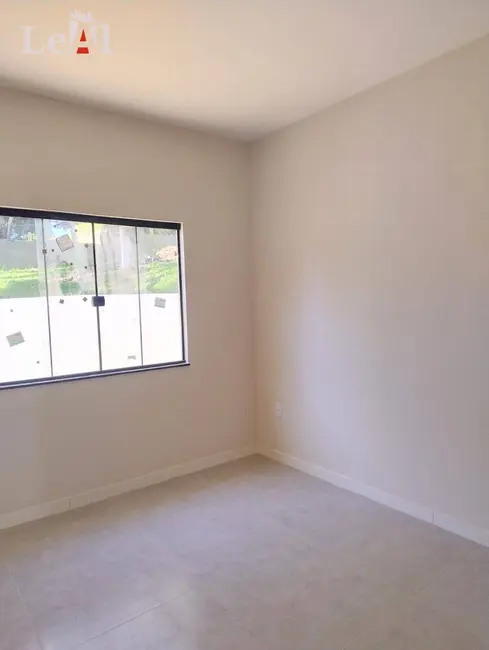 Casa com 3 quartos à venda, 525m2 em Marica - RJ - imagem 4 Foto 4 de Casa com 3 quartos à venda, 525m2 em Marica - RJ