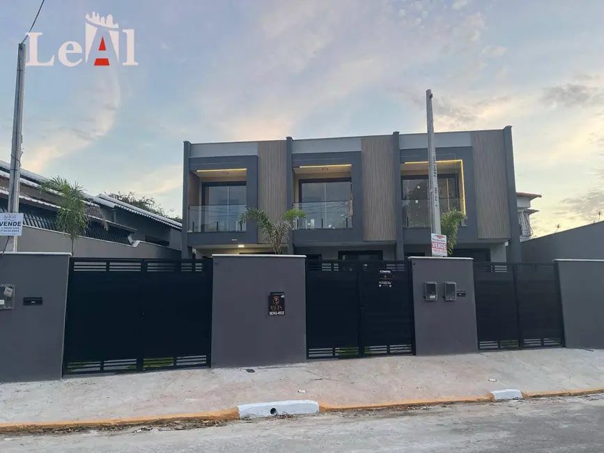 Foto 2 de Casa à venda, 85m2 em Marica - RJ