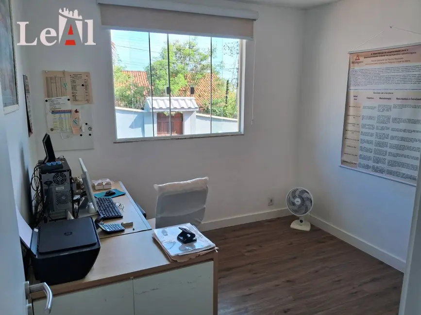 Foto 8 de Casa com 3 quartos à venda, 293m2 em Itapeba, Marica - RJ