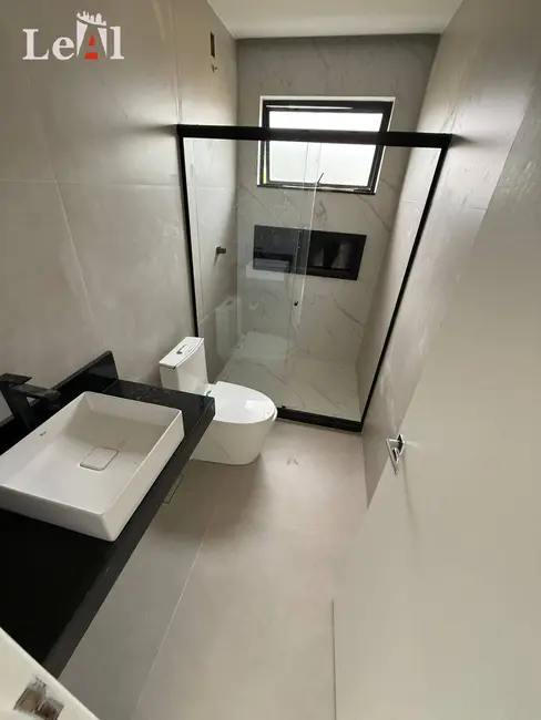 Foto 9 de Casa com 3 quartos à venda, 408m2 em Ubatiba, Marica - RJ