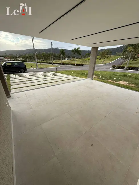 Foto 2 de Casa com 3 quartos à venda, 408m2 em Ubatiba, Marica - RJ