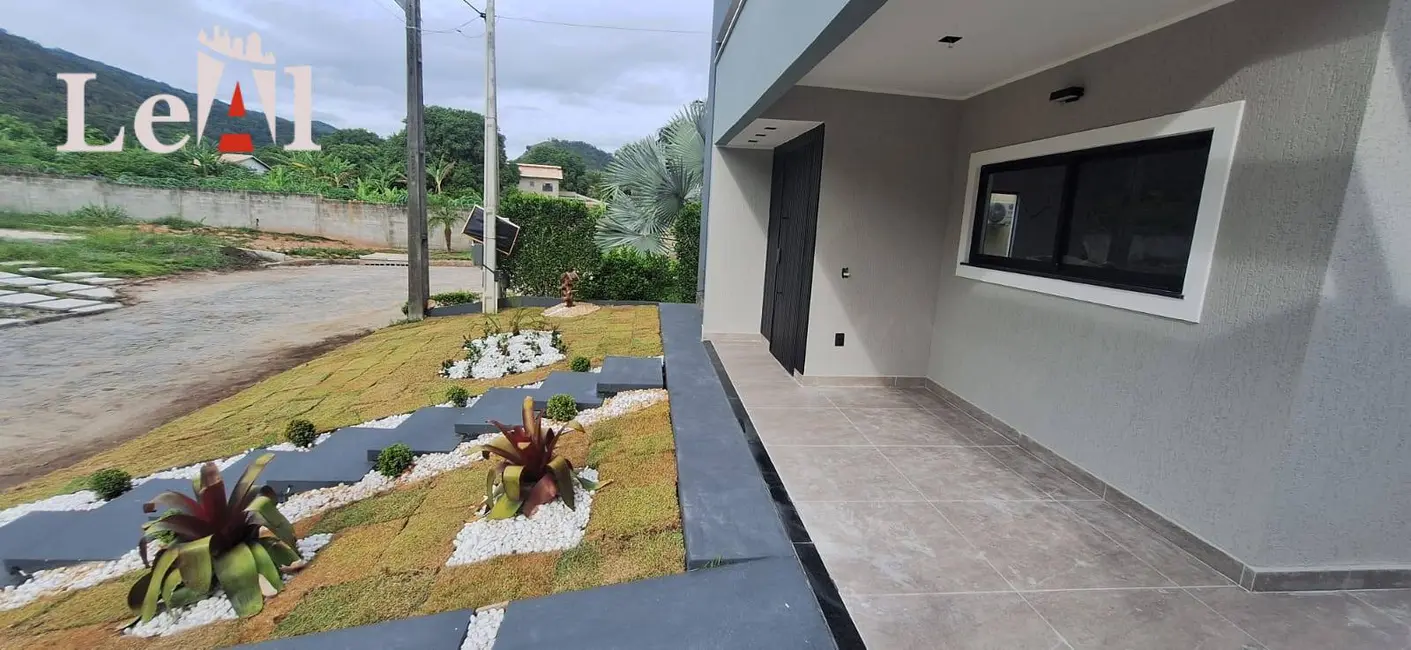 Foto 3 de Casa com 3 quartos à venda, 360m2 em São José do Imbassaí, Marica - RJ