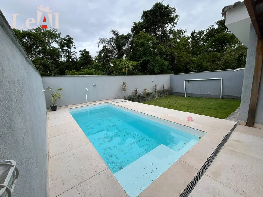 Foto 5 de Casa com 3 quartos à venda, 360m2 em Cordeirinho (Ponta Negra), Marica - RJ