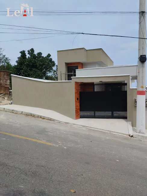 Foto 1 de Casa com 3 quartos à venda, 250m2 em Pindobas, Marica - RJ