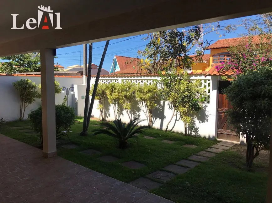 Foto 4 de Casa com 4 quartos à venda, 489m2 em Ponta Negra (Ponta Negra), Marica - RJ