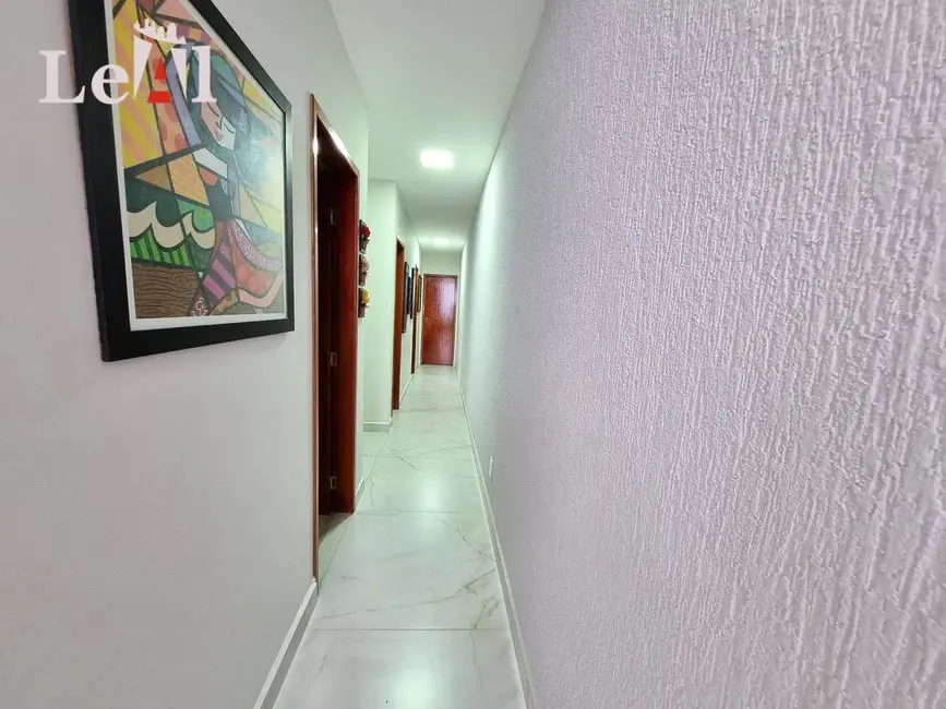 Foto 9 de Casa com 4 quartos à venda, 191m2 em Itapeba, Marica - RJ