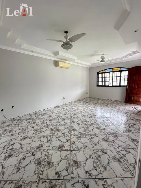 Foto 5 de Casa com 2 quartos à venda, 275m2 em Inoã (Inoã), Marica - RJ