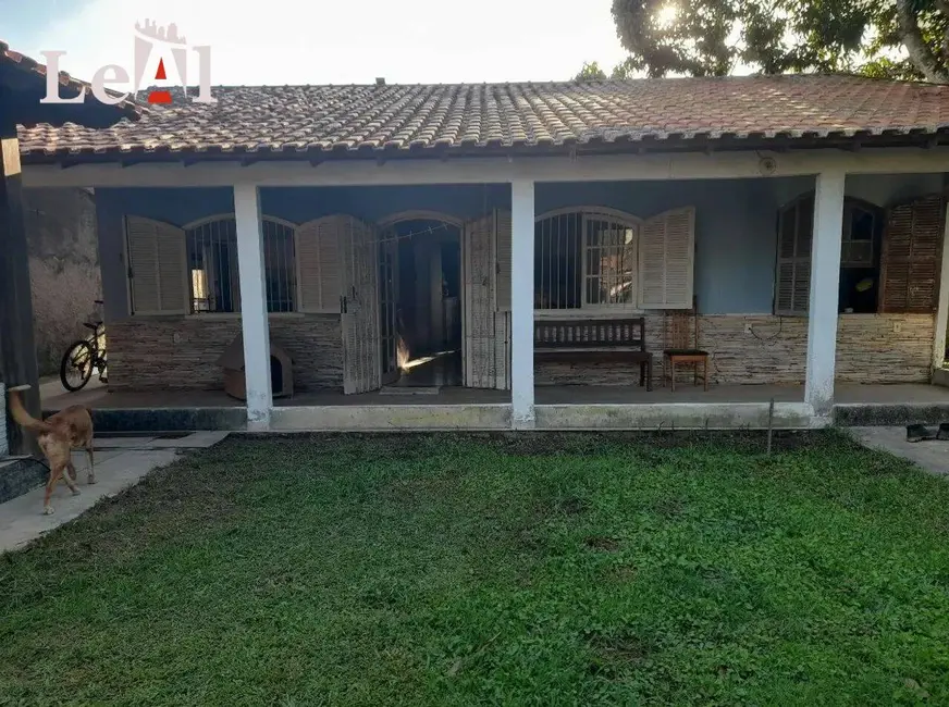 Foto 1 de Casa com 3 quartos à venda, 480m2 em Araçatiba, Marica - RJ