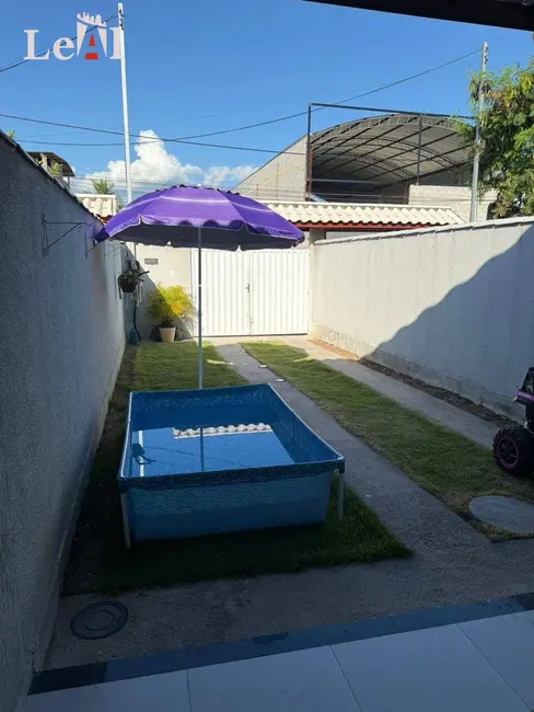 Foto 2 de Casa com 2 quartos à venda em Parque Nanci, Marica - RJ