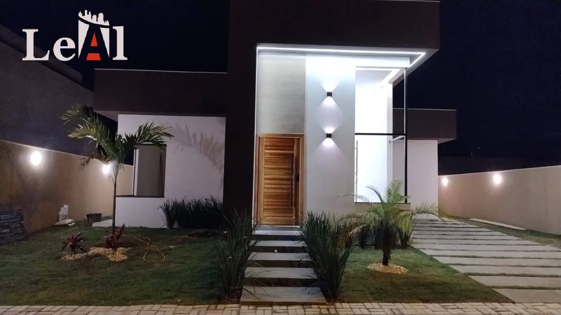 Foto 1 de Casa com 3 quartos à venda, 364m2 em Ubatiba, Marica - RJ