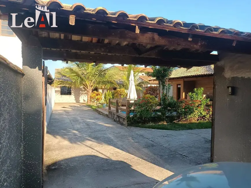 Foto 2 de Casa com 3 quartos à venda em Marica - RJ