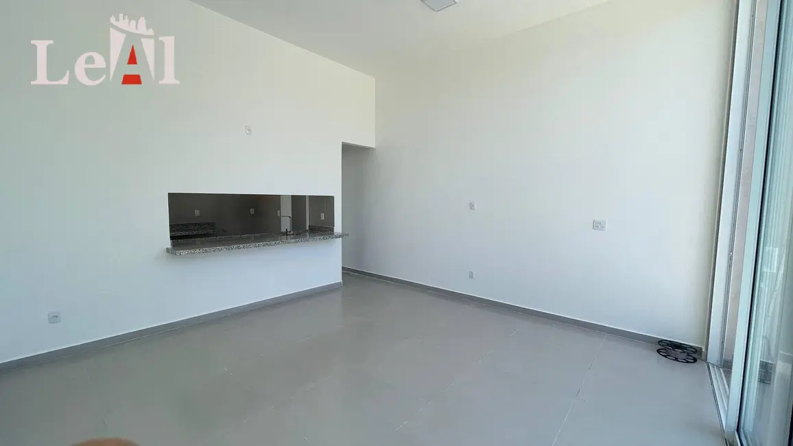 Foto 6 de Casa com 3 quartos à venda, 240m2 em Jardim Atlântico Leste (Itaipuaçu), Marica - RJ