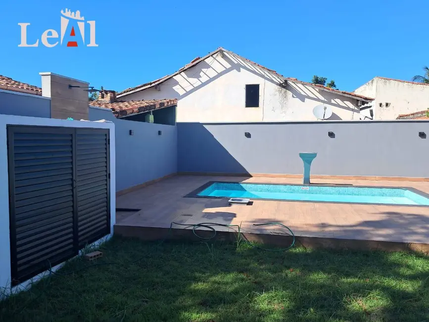 Foto 8 de Casa com 3 quartos à venda em Parque Nanci, Marica - RJ