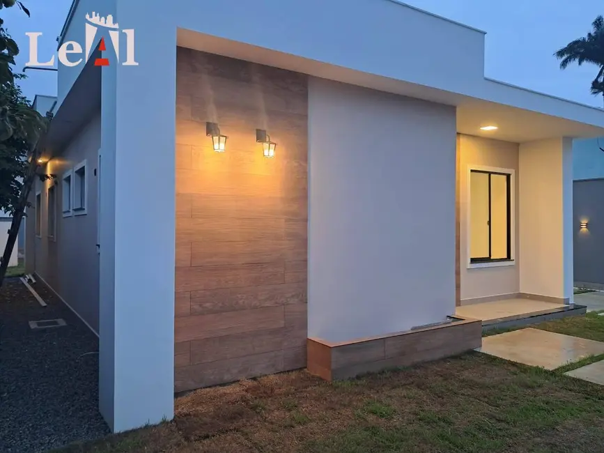 Foto 3 de Casa com 3 quartos à venda em Parque Nanci, Marica - RJ
