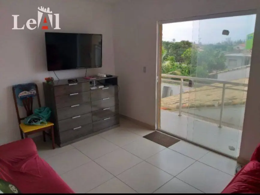 Foto 1 de Apartamento com 2 quartos à venda em Marica - RJ