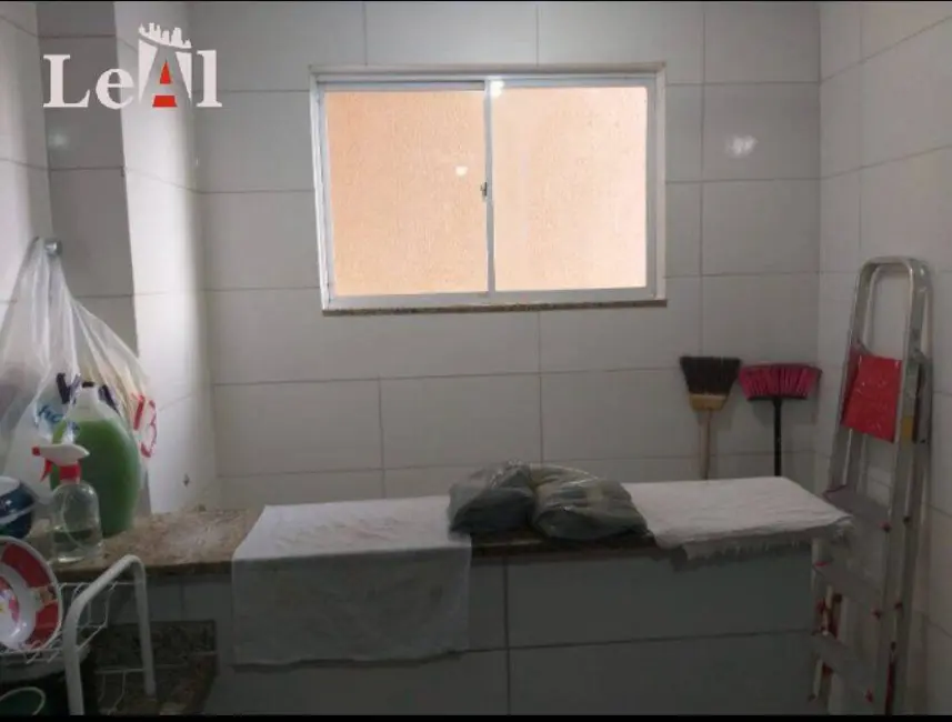 Foto 6 de Apartamento com 2 quartos à venda em Marica - RJ