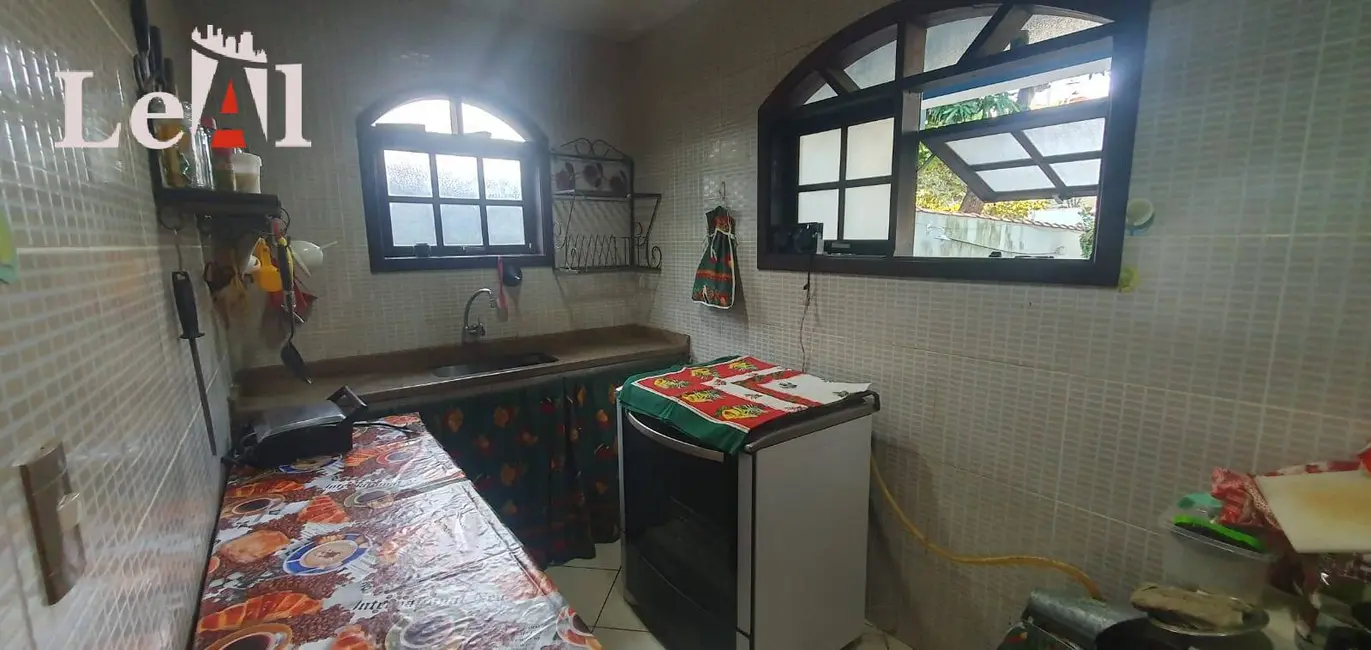 Foto 9 de Casa com 2 quartos à venda, 360m2 em São José do Imbassaí, Marica - RJ