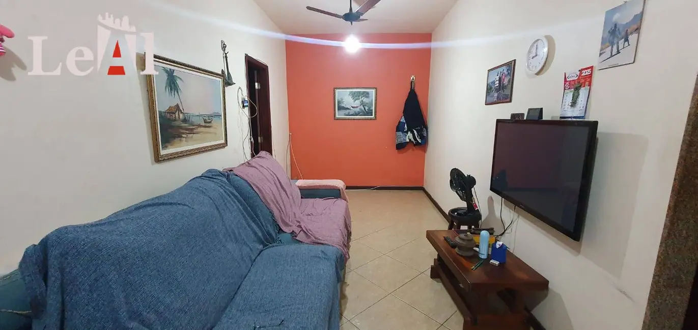 Foto 4 de Casa com 2 quartos à venda, 360m2 em São José do Imbassaí, Marica - RJ