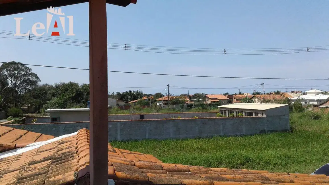 Foto 2 de Casa com 2 quartos à venda em Marica - RJ