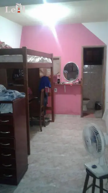 Foto 8 de Casa com 2 quartos à venda em Marica - RJ