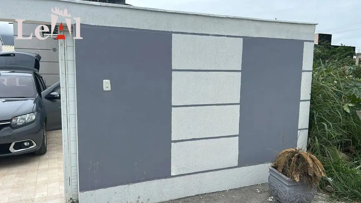 Foto 1 de Casa com 2 quartos à venda em Marica - RJ