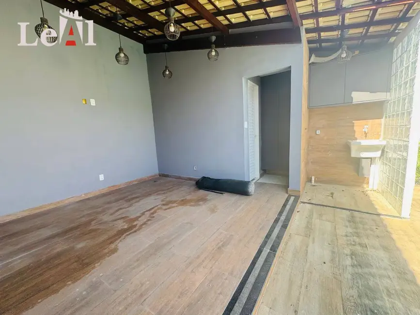 Foto 5 de Casa com 2 quartos à venda em Marica - RJ