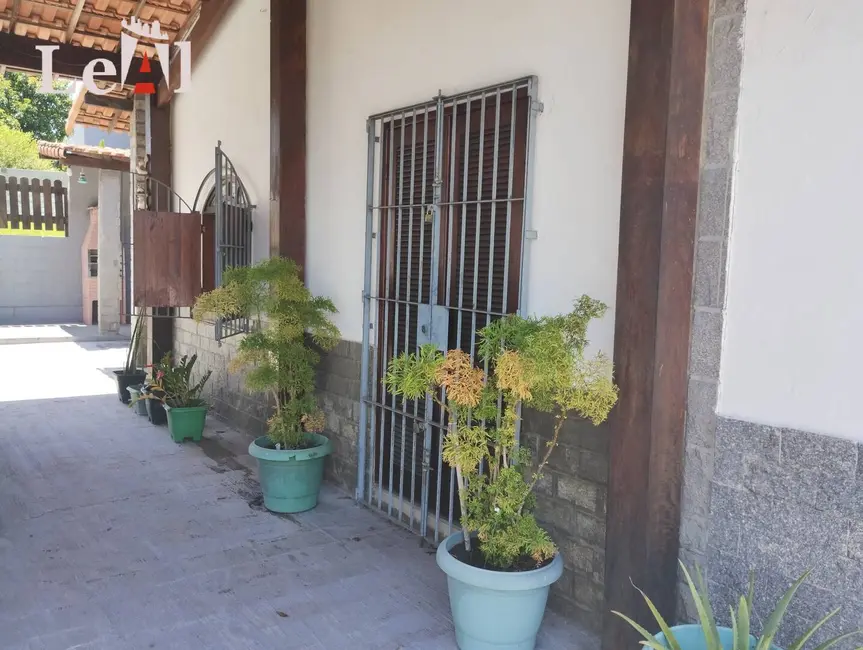 Casa com 3 quartos à venda, 1200m2 em Araçatiba, Marica - RJ - imagem 4 Foto 4 de Casa com 3 quartos à venda, 1200m2 em Araçatiba, Marica - RJ