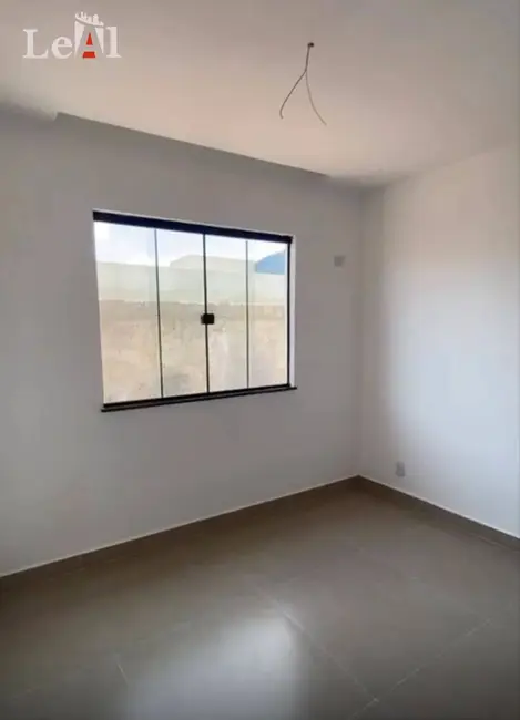 Foto 3 de Casa com 2 quartos à venda, 440m2 em Jardim Atlântico Central (Itaipuaçu), Marica - RJ
