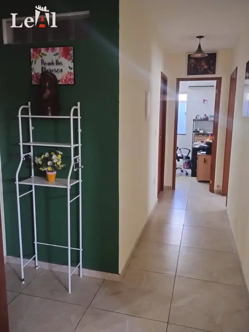 Foto 2 de Casa com 4 quartos à venda em Jardim Atlântico Leste (Itaipuaçu), Marica - RJ