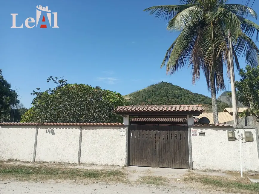 Foto 3 de Casa com 2 quartos à venda e para alugar em Cajueiros (Itaipuaçu), Marica - RJ