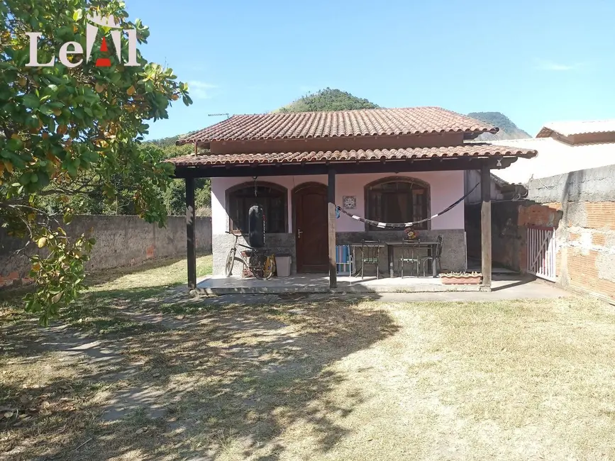 Foto 2 de Casa com 2 quartos à venda e para alugar em Cajueiros (Itaipuaçu), Marica - RJ