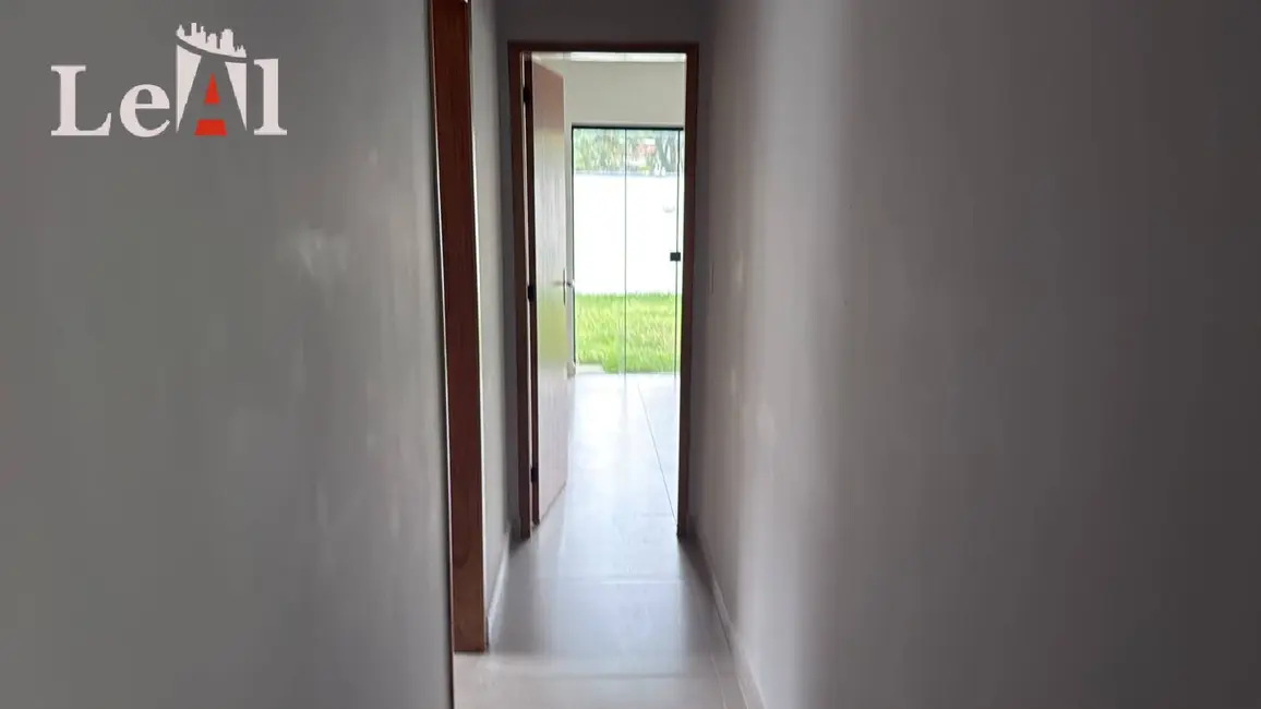 Foto 12 de Casa à venda em São José do Imbassaí, Marica - RJ