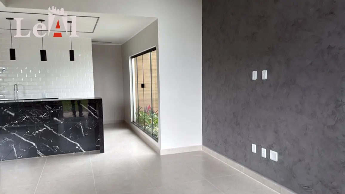 Foto 3 de Casa à venda em São José do Imbassaí, Marica - RJ
