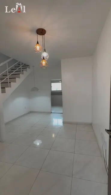 Foto 2 de Casa com 2 quartos à venda, 120m2 em Cordeirinho (Ponta Negra), Marica - RJ