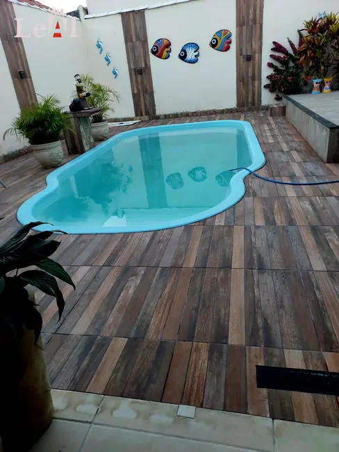 Foto 3 de Casa com 3 quartos à venda, 240m2 em Cordeirinho (Ponta Negra), Marica - RJ