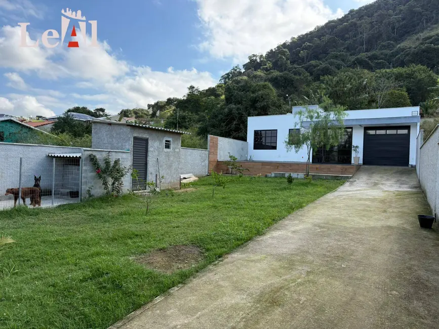 Foto 1 de Casa com 1 quarto à venda, 360m2 em Caxito, Marica - RJ