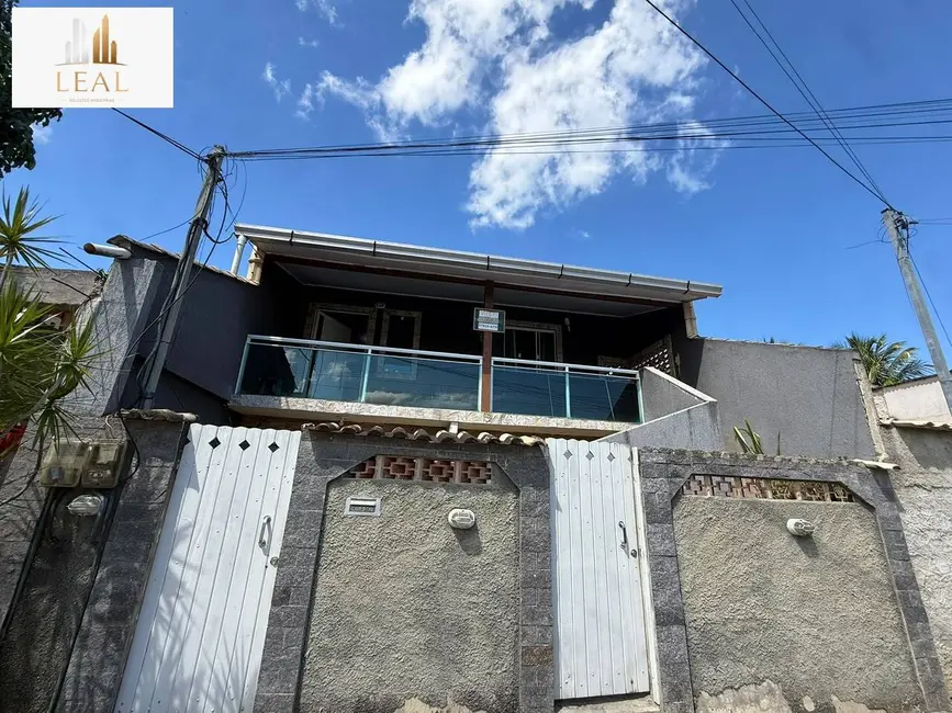 Foto 1 de Casa com 4 quartos à venda em Mumbuca, Marica - RJ